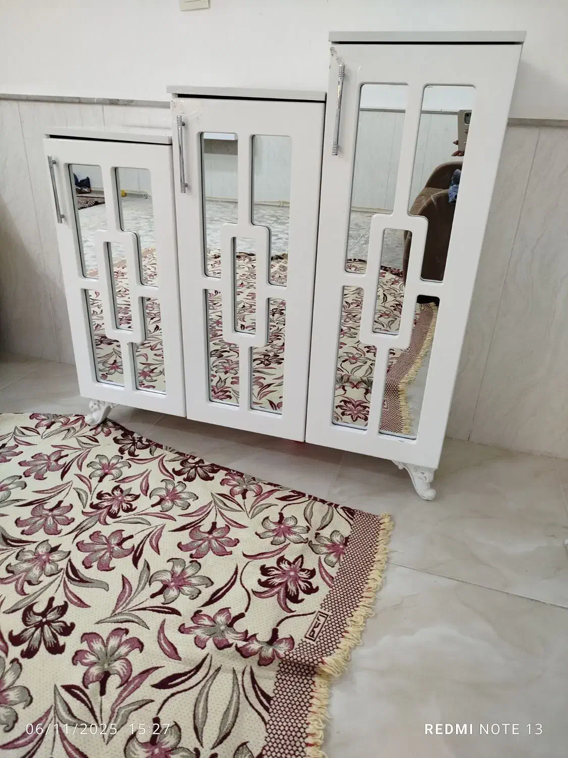 جاکفشی و آینه|جاکفشی، کمد، دراور|فیروزه, |دیوار