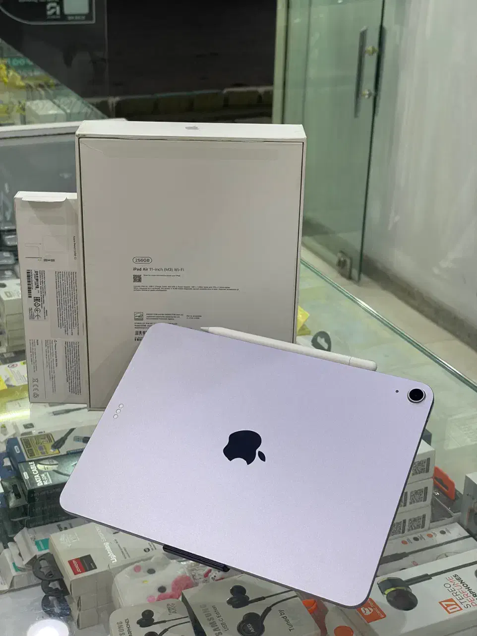 iPad Air 11-inch(M3) Wi-Fi|تبلت|کرمان, |دیوار