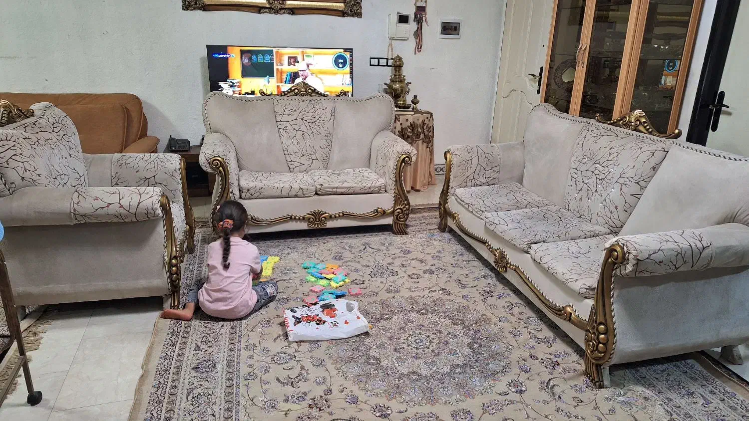 مبل ۷ نفره|مبلمان خانگی و میز عسلی|کرج, گلستان|دیوار