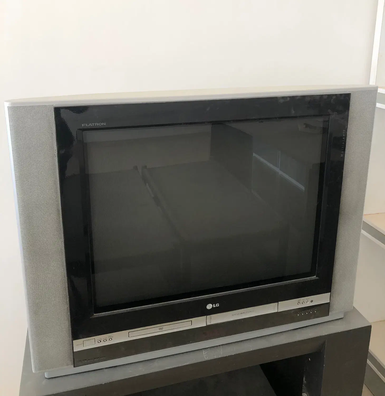 تلویزیون ۳ کاره|تلویزیون و پروژکتور|کرمان, |دیوار