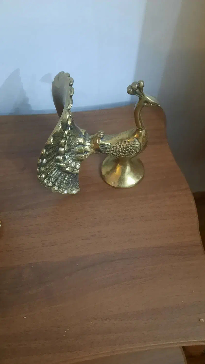 مجسمه برنز|کلکسیون اشیاء عتیقه|کبودرآهنگ, |دیوار