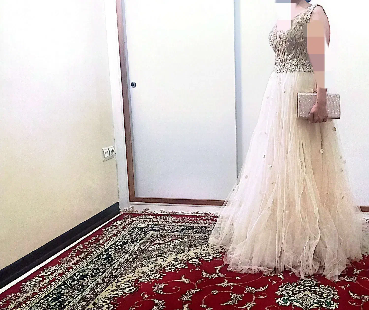 لباس مجلسی|لباس|شاهین‌شهر, شهرک ردانی پور|دیوار