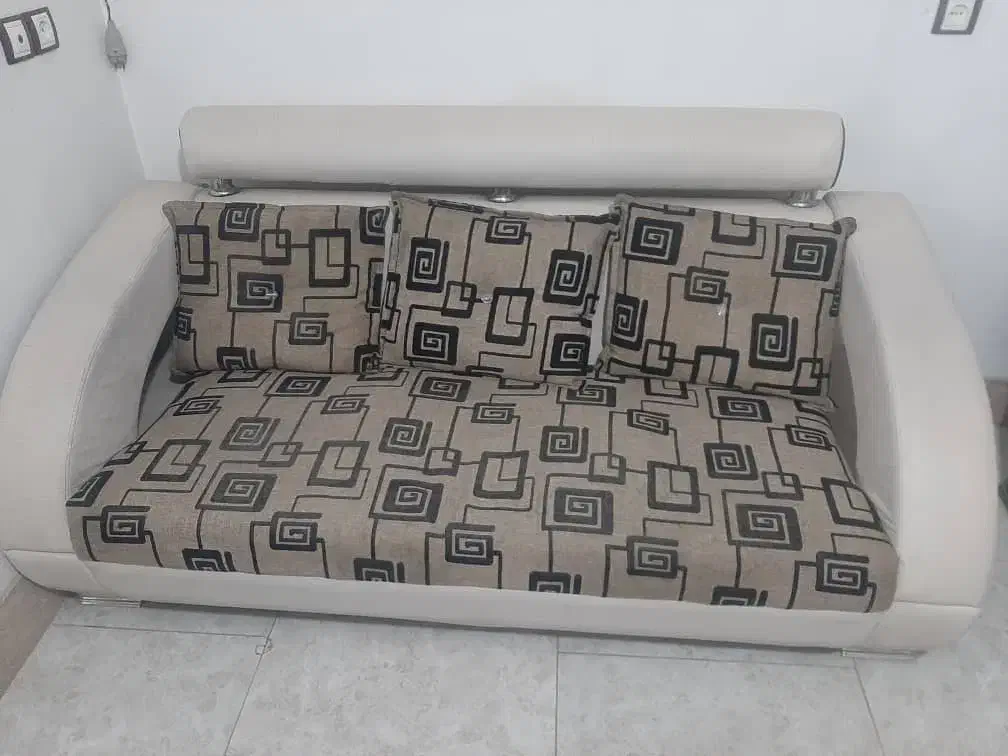 سرویس 7نفره مبل و میز کار|مبلمان خانگی و میز عسلی|قرق, |دیوار