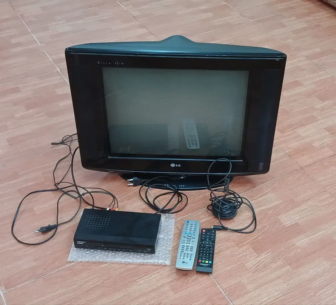 تلویزیون ال جی LG و گیرنده DENAY|تلویزیون و پروژکتور|رشت, دیانتی|دیوار