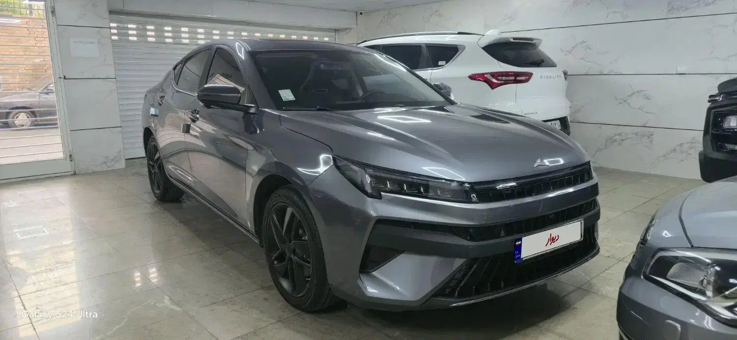 kmc j7 کی ام سی جی۷ ۴۰۳|خودرو سواری و وانت|همدان, |دیوار