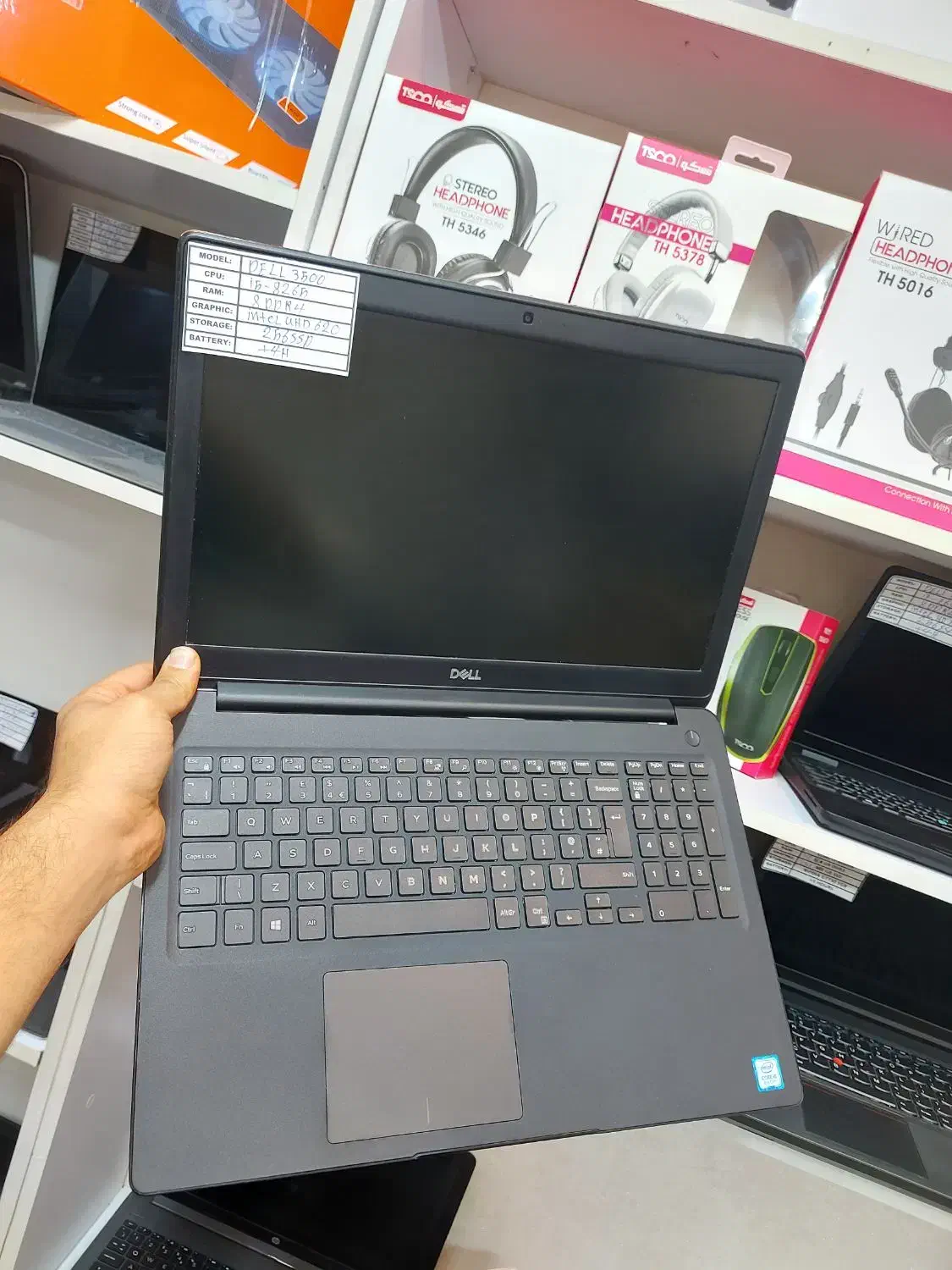 لپتاپcore i5نسل8رم8ddr4  هاردssdکاملانوباکارتن15.6|رایانه همراه|تهران, پونک|دیوار