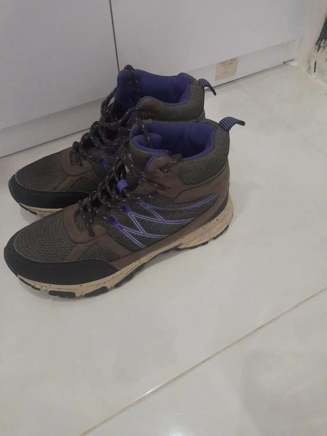 کفش کوهنوردی و طبیعت گردی ،کفش چرم طبیعی زنانه|کیف، کفش، کمربند|مشهد, رضاشهر|دیوار