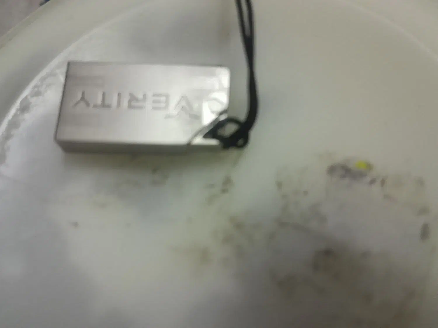 فلش ۳۲ VERITY|لوازم جانبی موبایل و تبلت|بیرجند, |دیوار