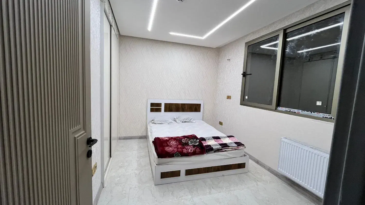 واحد مبله دو خواب شهید زارعی (مدرس)|اجارهٔ کوتاهمدت آپارتمان و سوئیت|شیراز, دشت چنار|دیوار