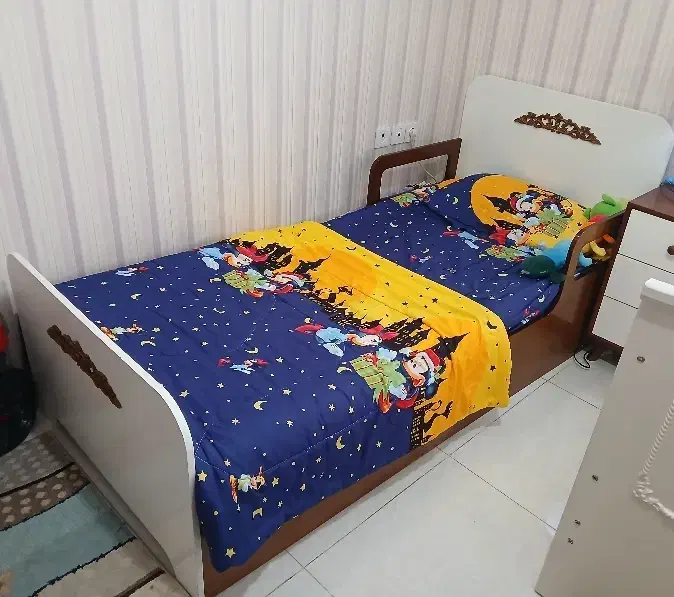 تختخواب یک نفره|تخت و سرویس خواب|اهواز, فرهنگ شهر|دیوار