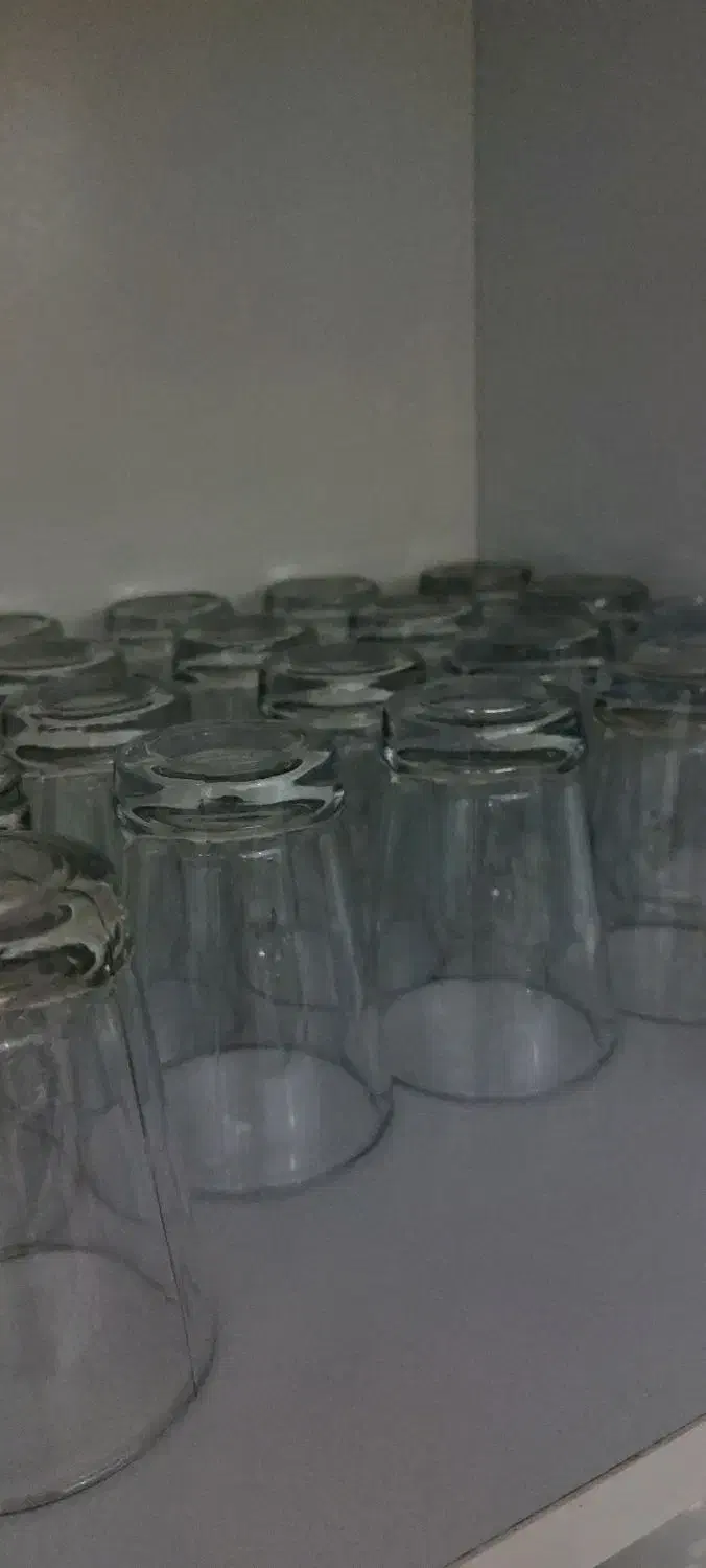 استکان چای خوری|ظروف سرو و پذیرایی|رباط‌کریم, رباط‌کریم|دیوار