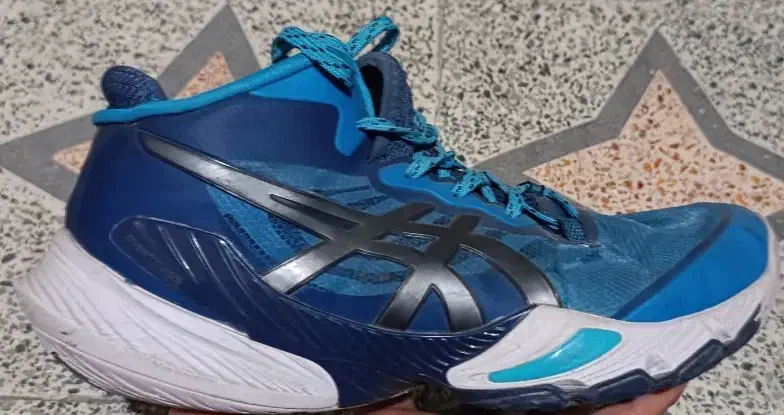 کفش والیبال متارایز سایز44.45|کیف، کفش، کمربند|الشتر, |دیوار