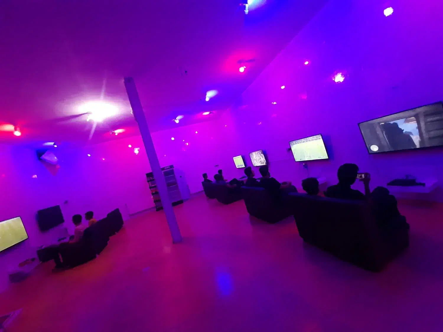 اجاره ps4 و ps5 گیم سنتر کارن رحمانیه|کنسول، بازی ویدئویی و آنلاین|مشهد, جاهد شهر|دیوار