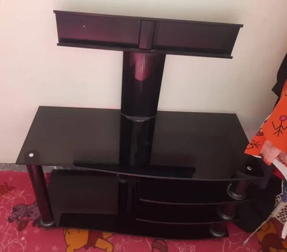 میز زیر تلوزیونی|میز تلویزیون|مرودشت, ثبت احوال|دیوار