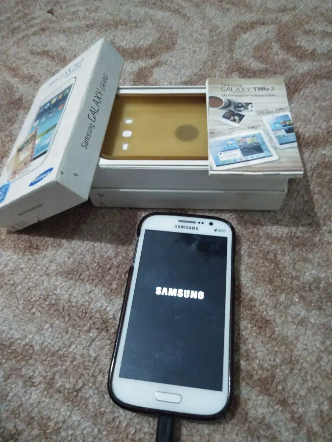 سامسونگ Galaxy Grand I9082 با حافظهٔ ۸ گیگابایت|موبایل|تهران, صادقیه|دیوار