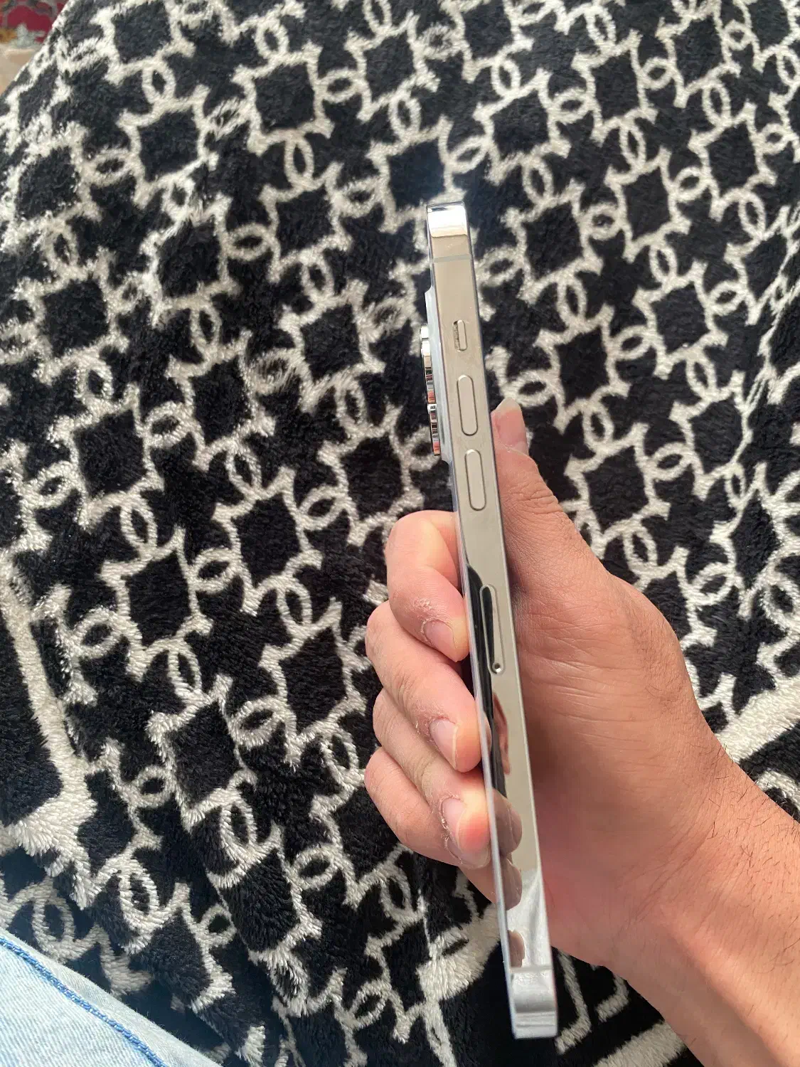 آیفون ۱۴پرومکس|موبایل|اصفهان, مهرآباد|دیوار