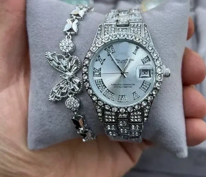 ساعت مچی زنانه|ساعت|قم, بلوار امین و ساحلی|دیوار