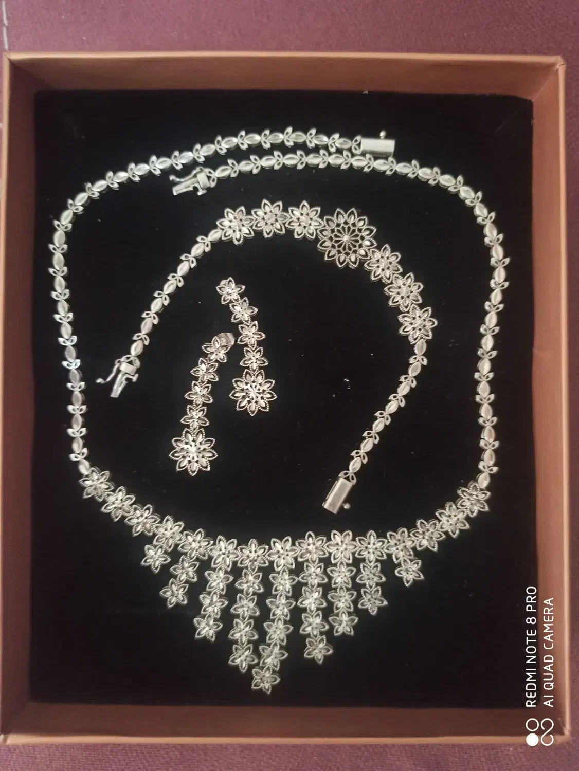 فروش گردنبند نقره 925. گرمی 320|جواهرات|شیراز, بعثت|دیوار