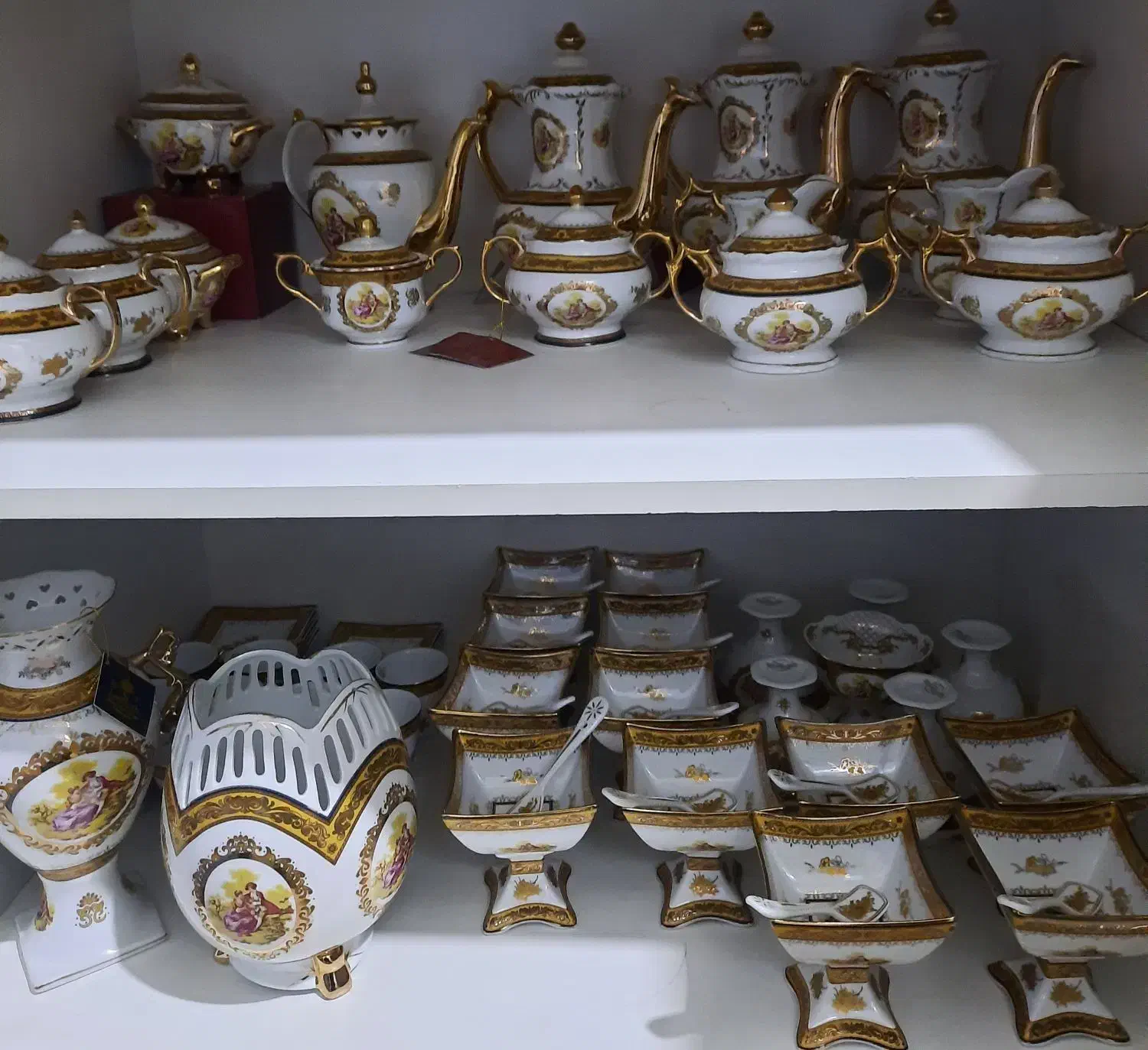 ظروف پذیرایی لیلی و مجنون لردشید دنسی و لمونژ اصل|ظروف سرو و پذیرایی|شیراز, حافظیه|دیوار