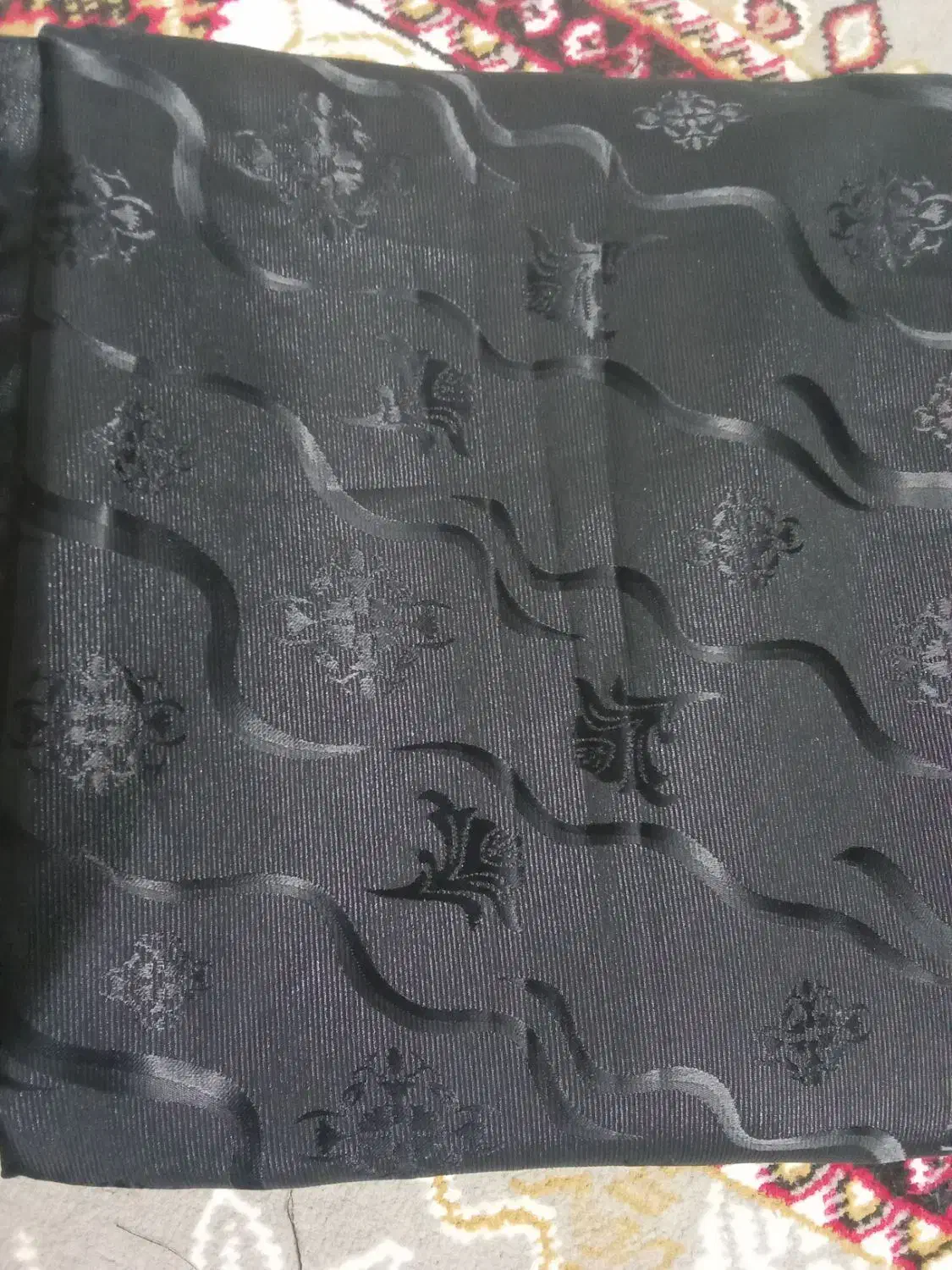 چن قواره چادر مشکی دوخته نشده|لباس|قدس, شهرقدس|دیوار