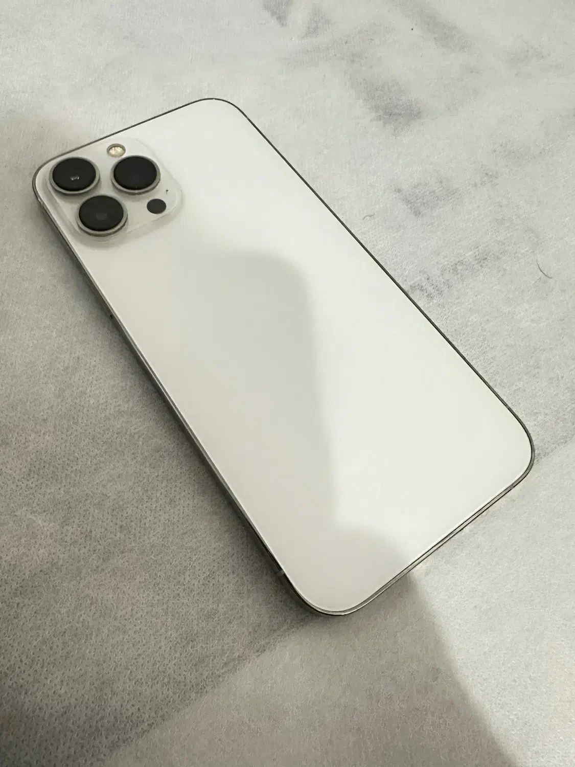 آیفون ۱۳ پرومکس ۲۵۶ zaa|موبایل|قم, بنیاد|دیوار