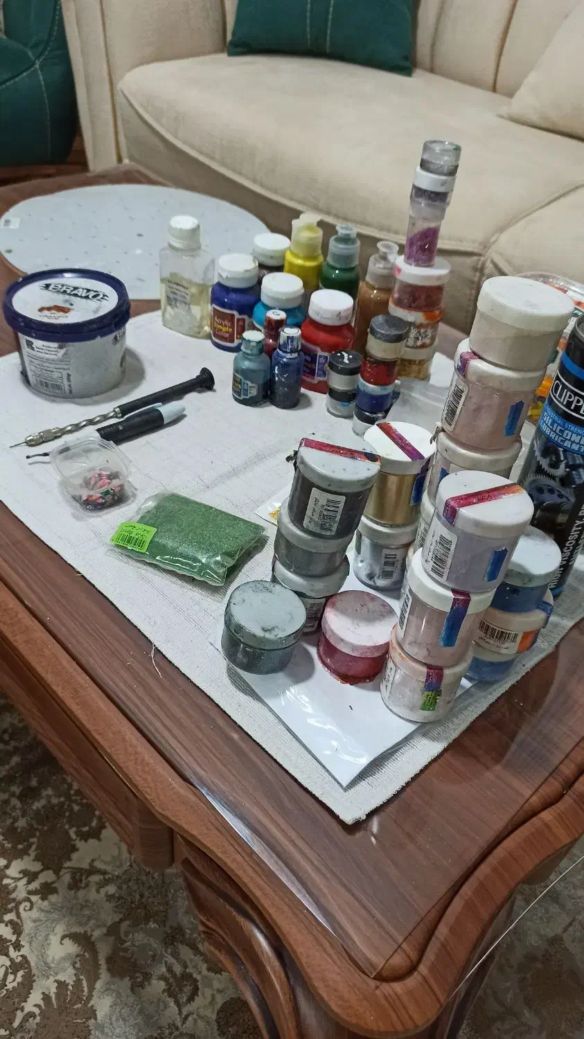 لوازم رزین و قالب|صنایع دستی و سایر لوازم تزئینی|تبریز, |دیوار