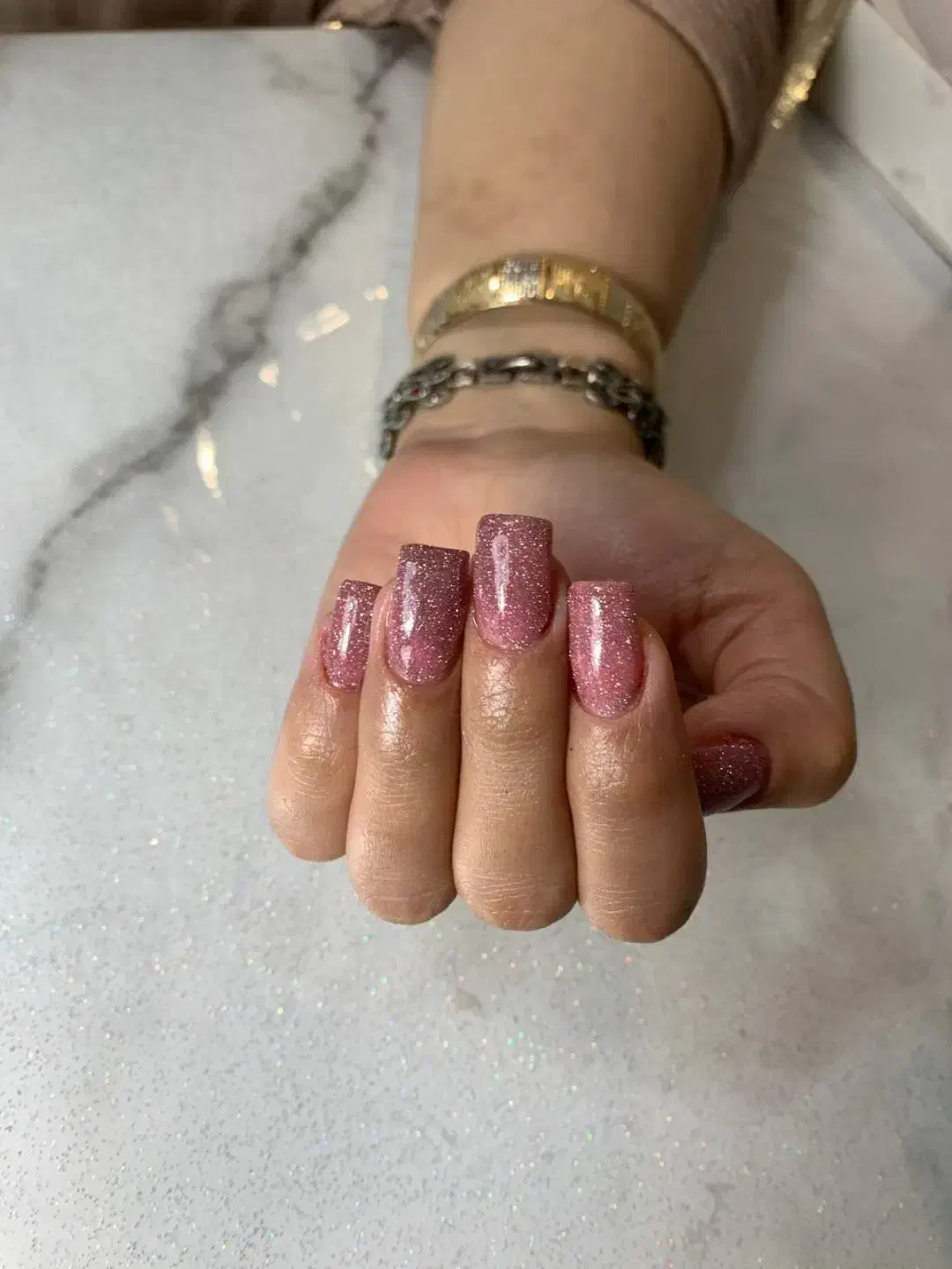 کاشت ناخن (تخفیف ویژه)|خدمات آرایشگری و زیبایی|صومعه‌سرا, |دیوار