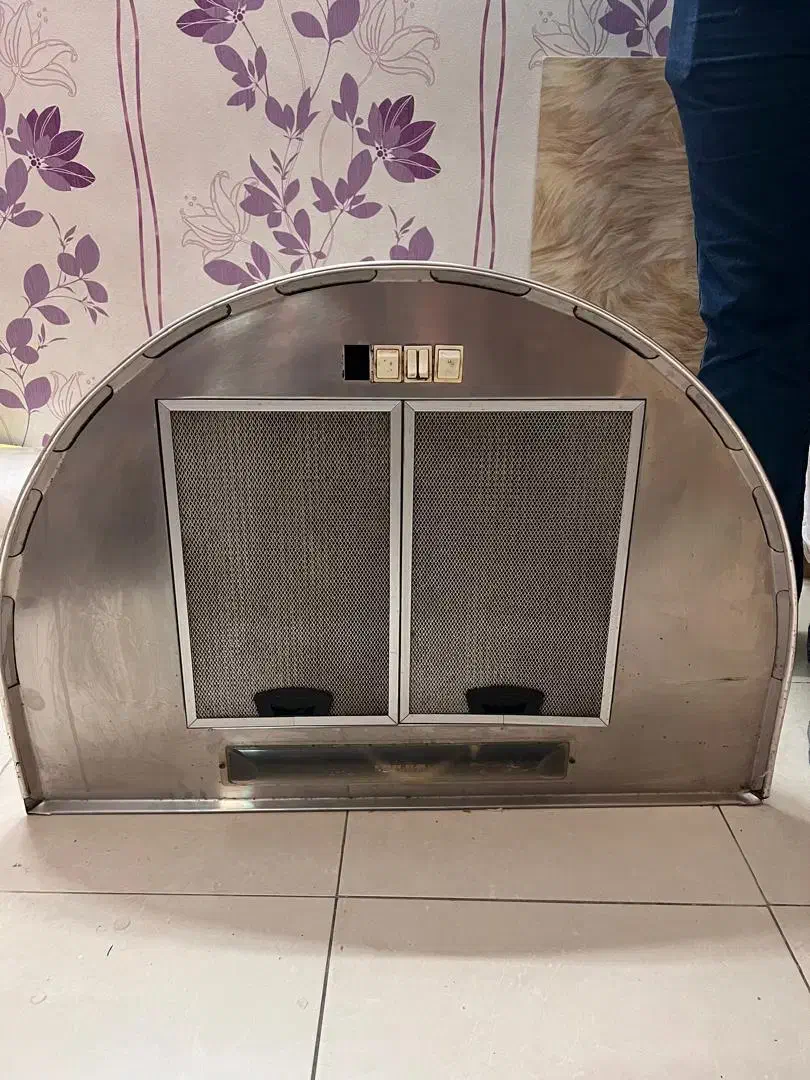 هود|هود|تهران, آهنگ|دیوار