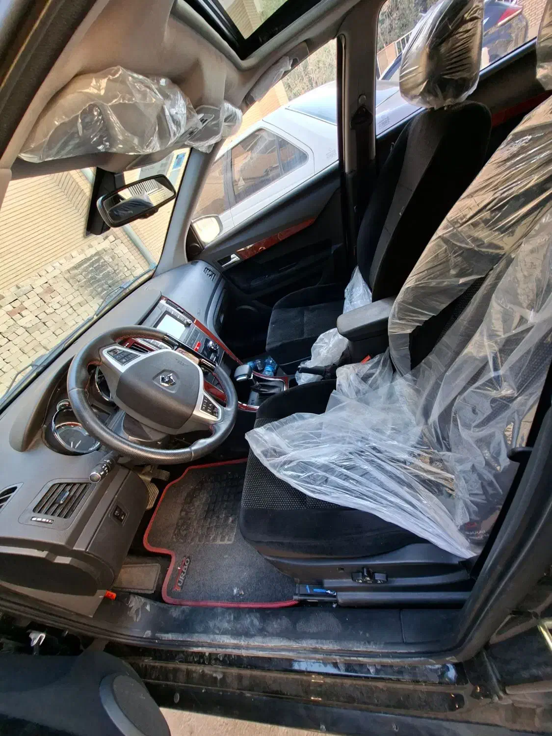 دنا آبشنال مشکی مدل 1404 کم کار|خودرو سواری و وانت|قم, زنبیل آباد|دیوار