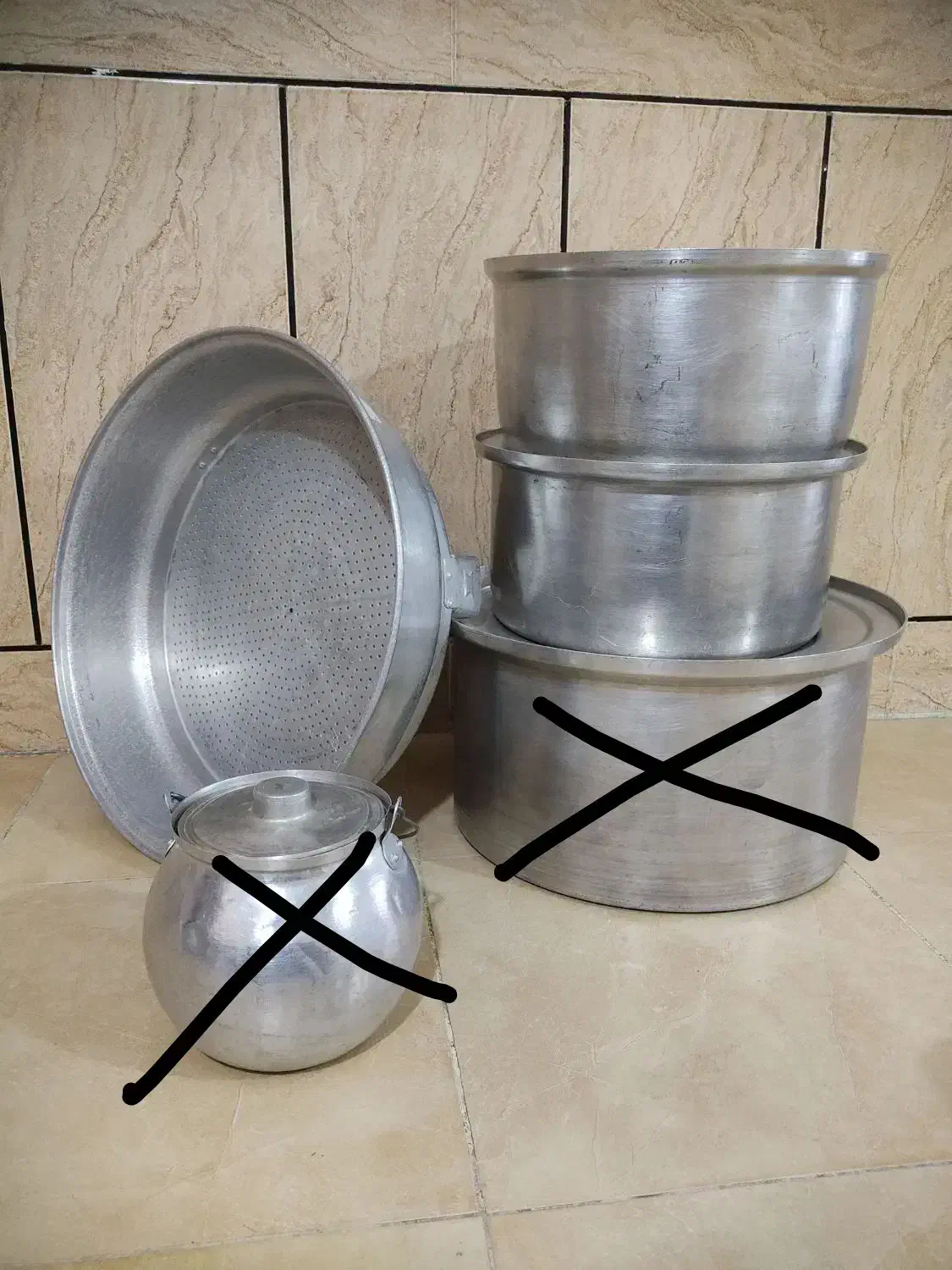 ظروف آشپزخانه|ظروف پخت‌وپز|مسجد سلیمان, |دیوار