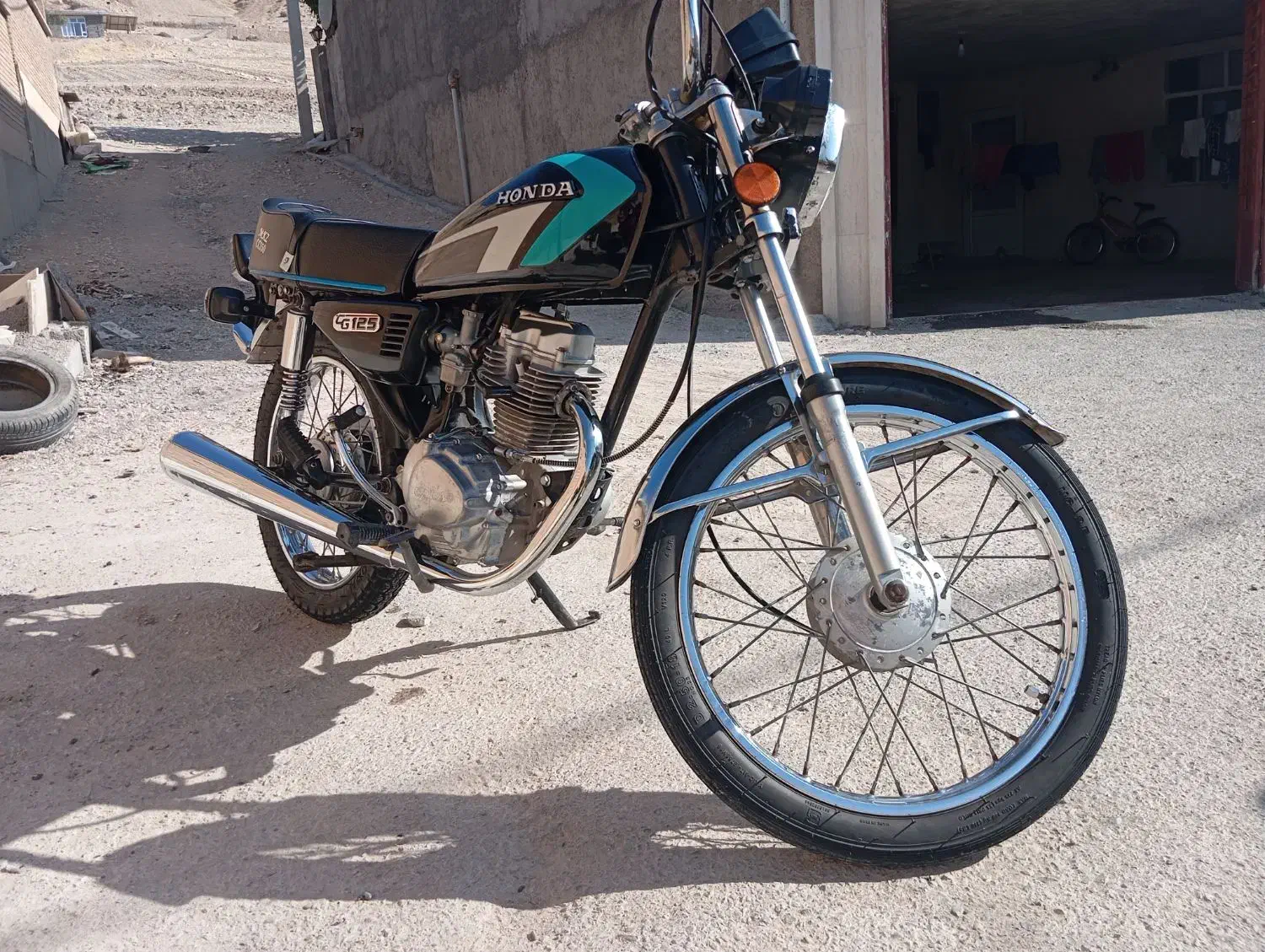 متور سیکلت|موتورسیکلت|گچی, |دیوار