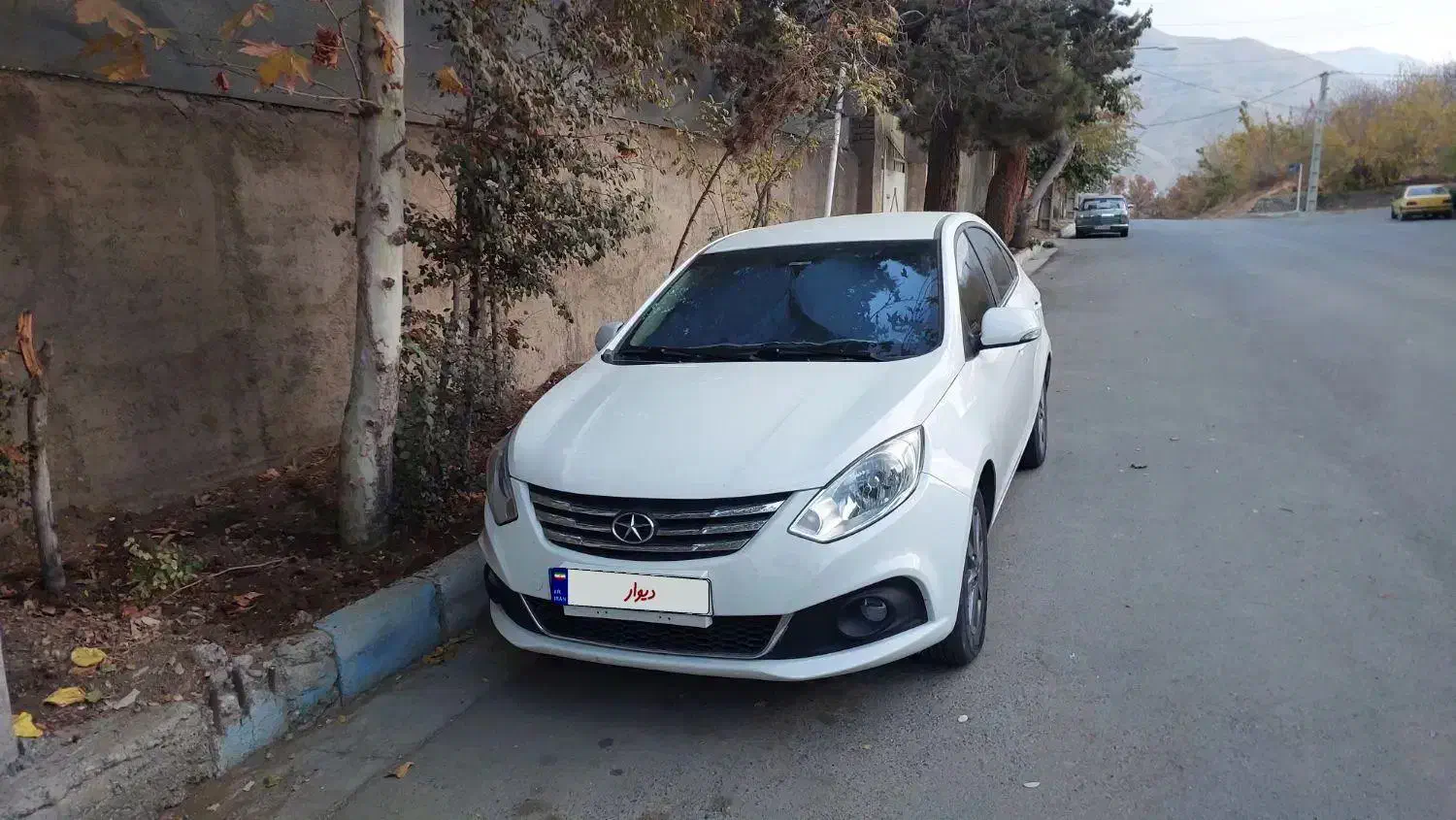 جک j4|خودرو سواری و وانت|کرج, حصار سرجوب|دیوار