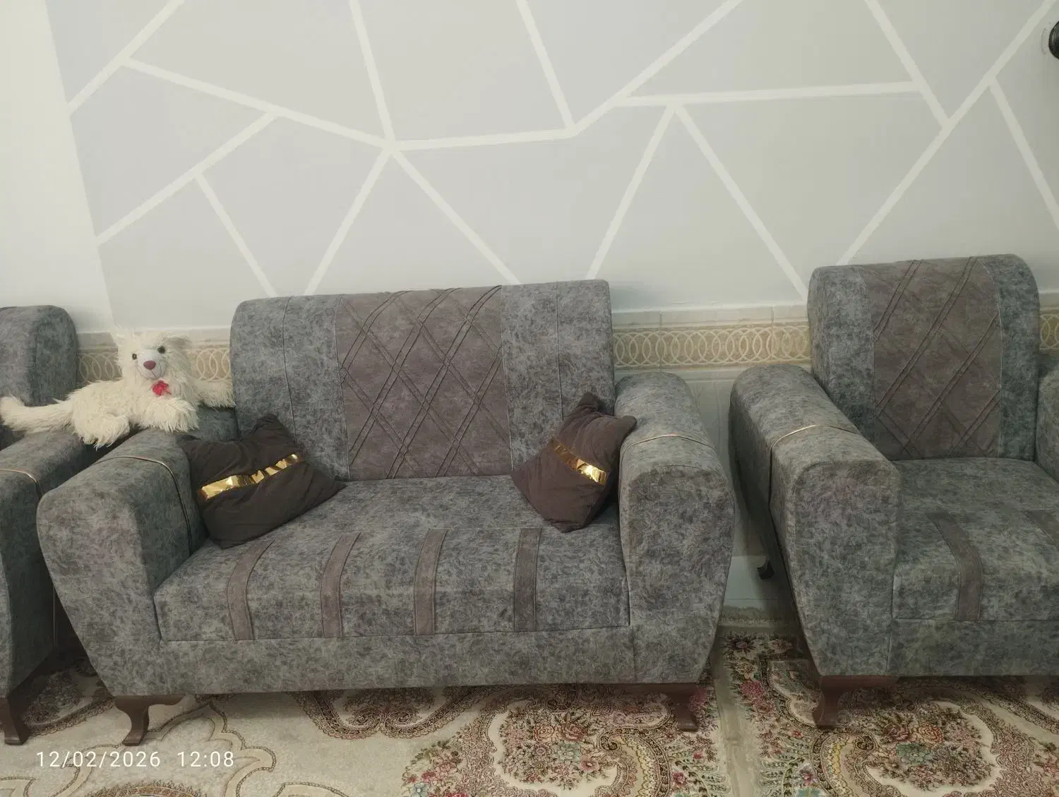 مبل راحتی|مبلمان خانگی و میز عسلی|مشهد, شیرحصار|دیوار