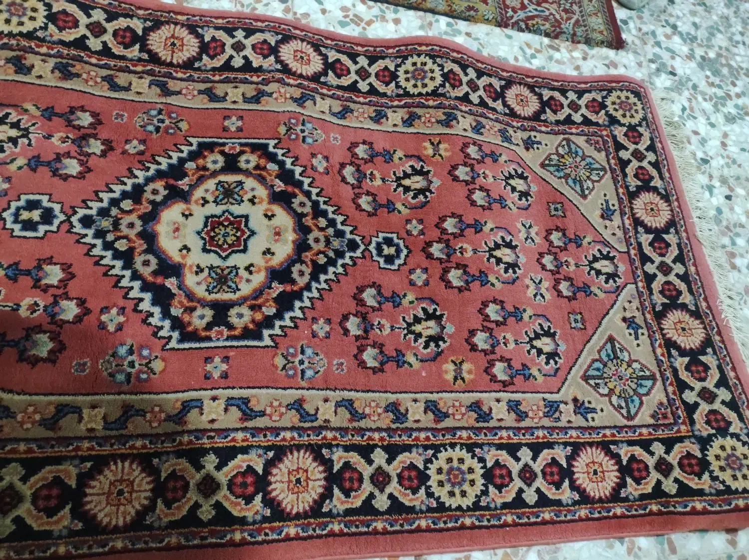 فرش کناره سنتی|فرش|دزفول, |دیوار