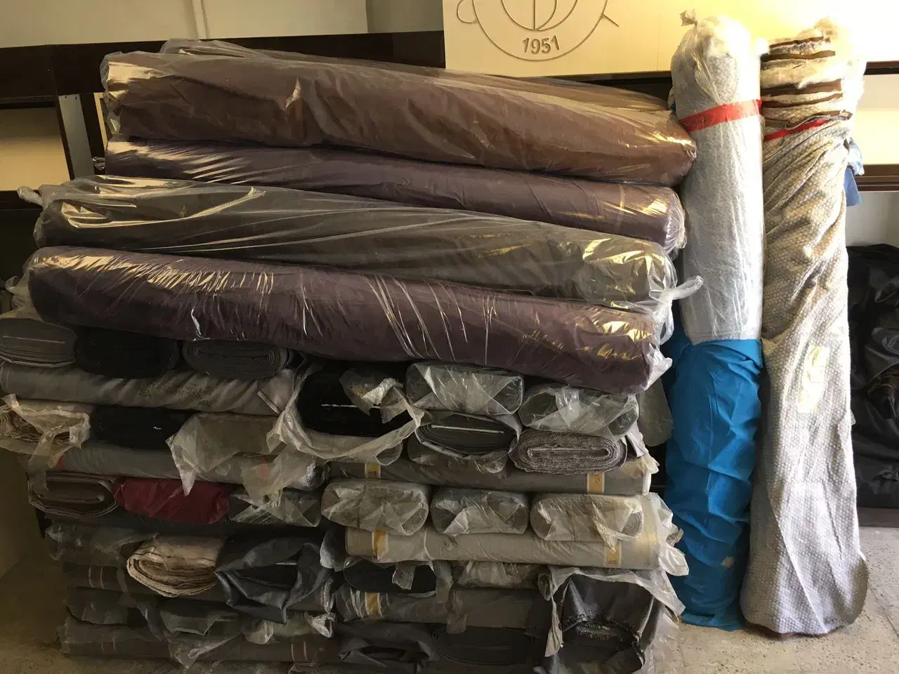 خرید فروش پارچه|لوازم خیاطی و بافتنی|اسلام‌شهر, شهرک محمدیه|دیوار