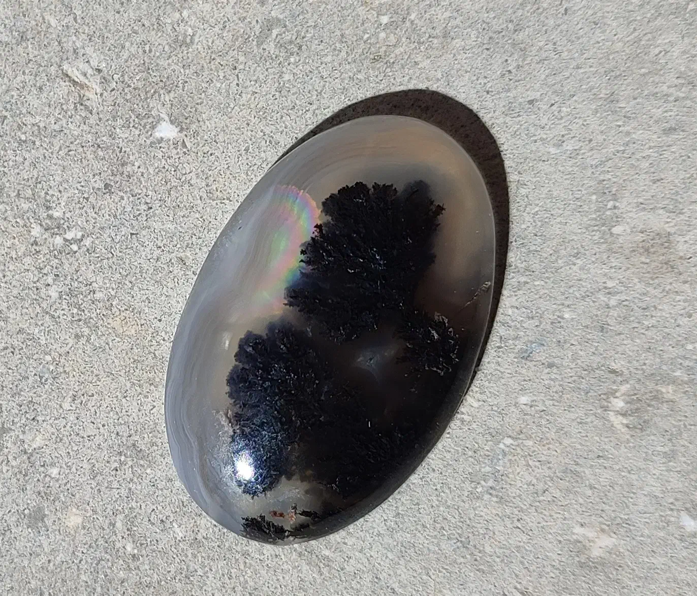 نگین شجر. رنگین کمان|جواهرات|فسا, |دیوار