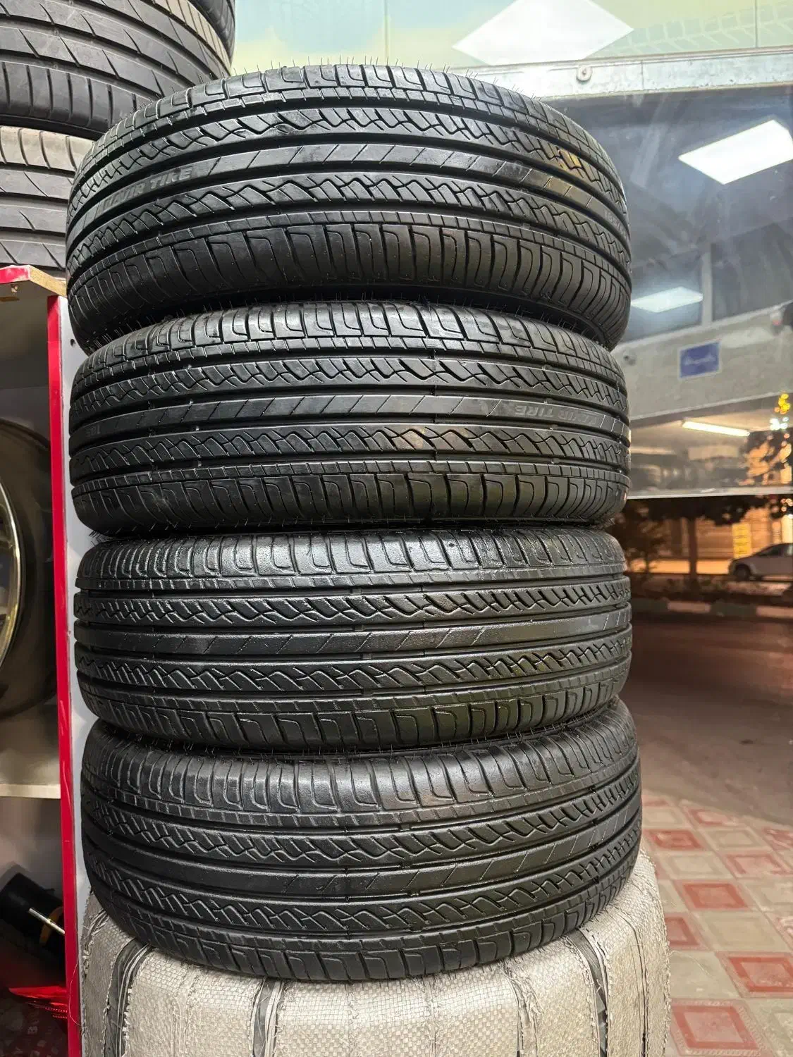 لاستیک کویر تایر ۱۸۵/۶۵/۱۴ زیرصفری|قطعات یدکی و لوازم جانبی|کرج, مجتمع صنفی صنعتی|دیوار