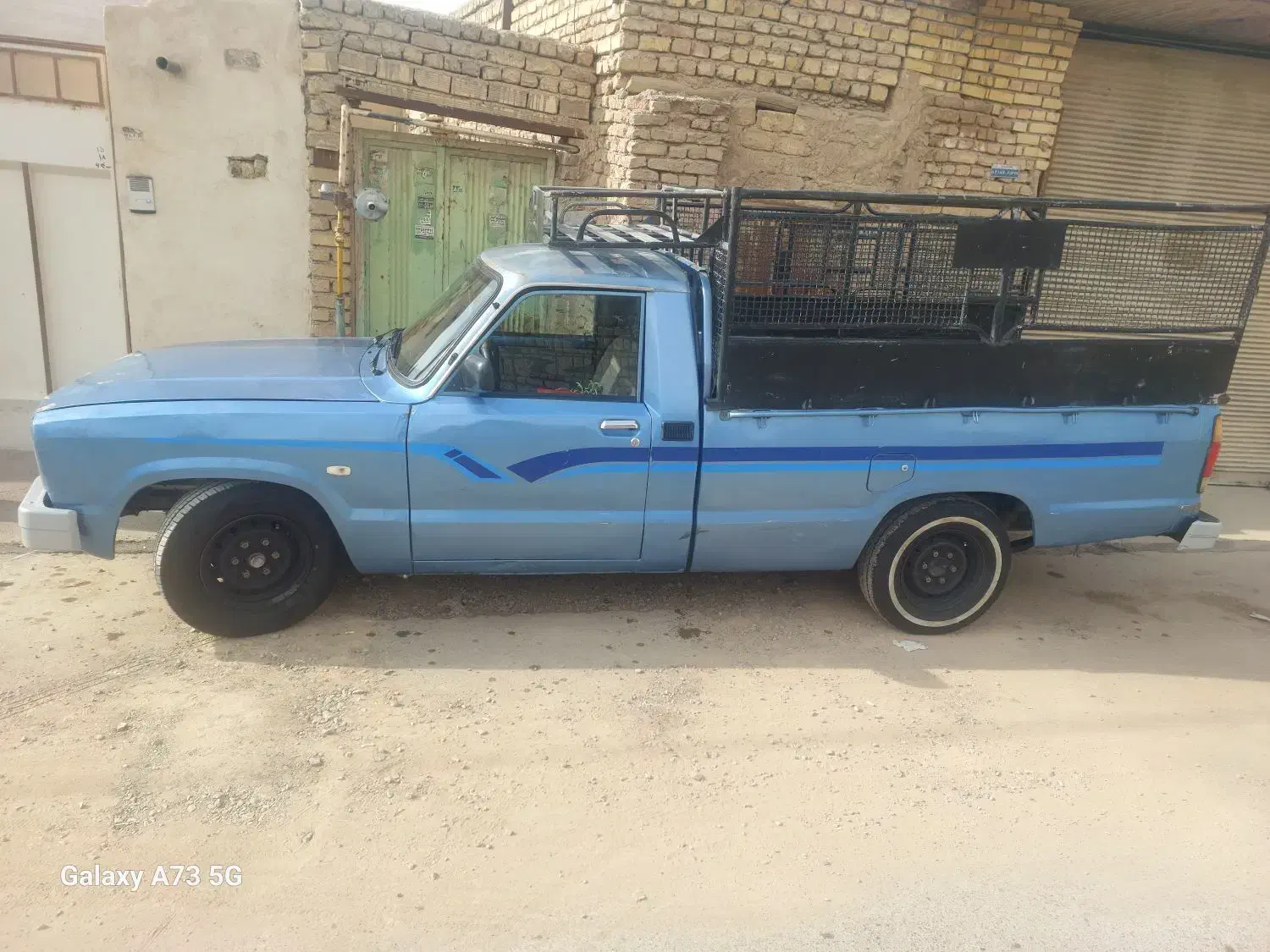 مزدا ۲۰۰۰هزار مدل ۸۵|خودرو سواری و وانت|خمینیشهر, |دیوار