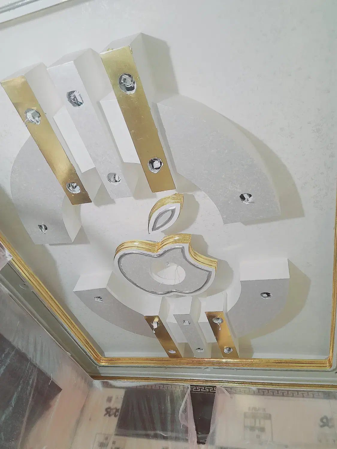 رنگ آمیزی وپتینه|خدمات پیشه و مهارت|ایرانشهر, |دیوار