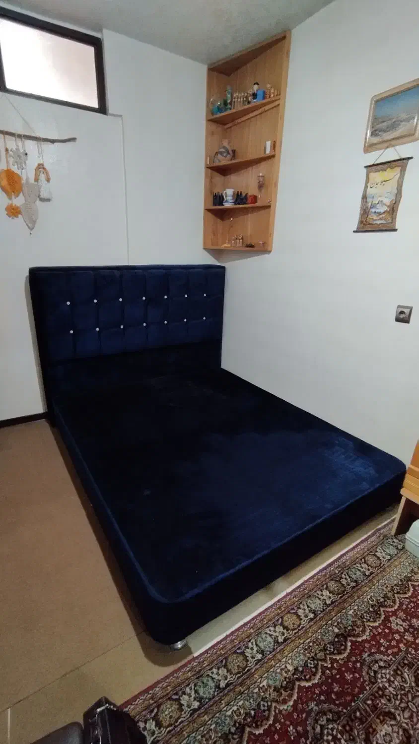 تخت دو نفره مدل چستر|تخت و سرویس خواب|شاهین‌شهر, مخابرات (شهید بهشتی)|دیوار