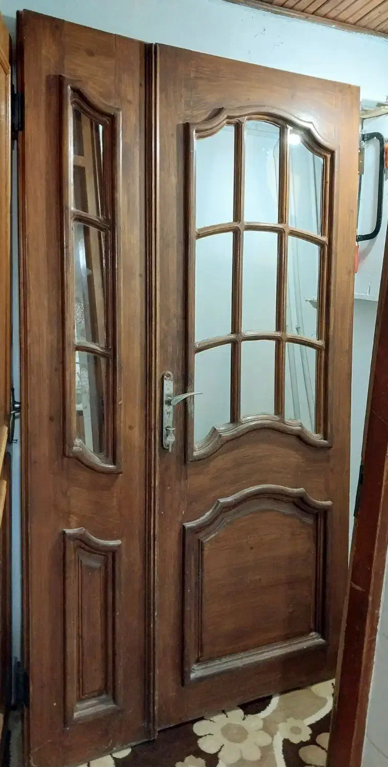 درب چوبی قدیمی|مصالح و تجهیزات ساختمان|رویان, |دیوار