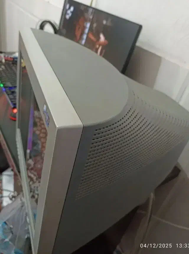 مانیتور کامپیوتر|قطعات و لوازم جانبی رایانه|یاسوج, |دیوار