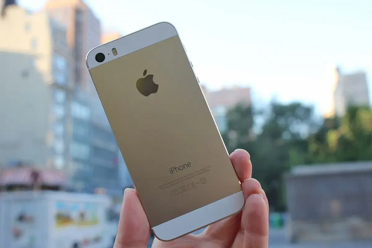 ایفون 5s سالم ومرتب|موبایل|سبزوار, دانشگاه آزاد|دیوار