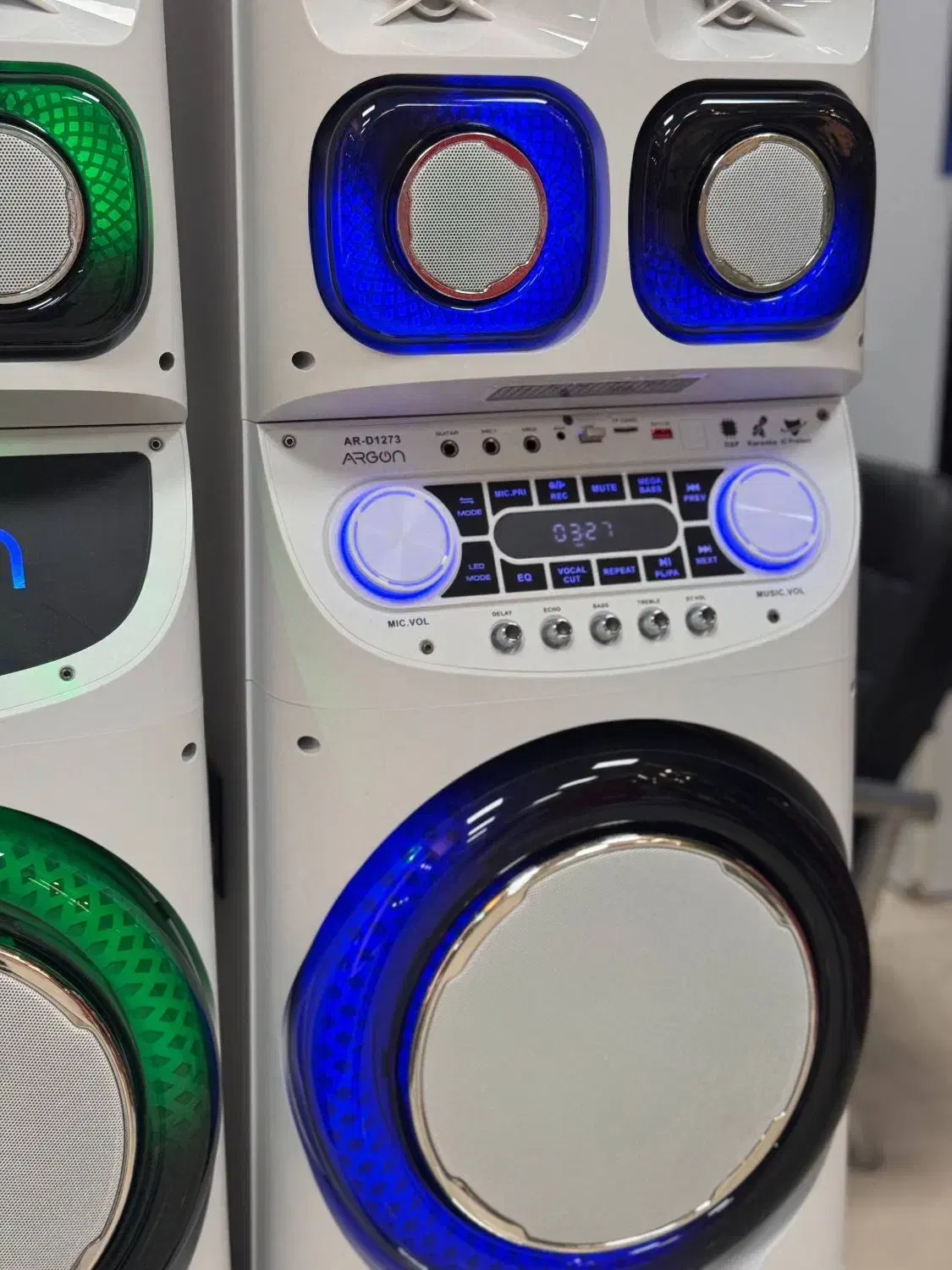 اسپیکر 18ماهه بدون چک و پیش پرداخت|سیستم صوتی خانگی|کاشان, معلم|دیوار