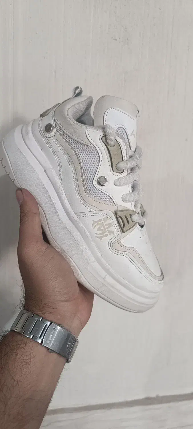 فروش یک جای ۶۰۰ جفت کفش با هم جفتی ۱۹۰|کیف، کفش، کمربند|سقز, |دیوار