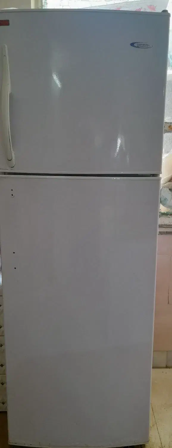 یخچال در حد نو|یخچال و فریزر|اراک, |دیوار