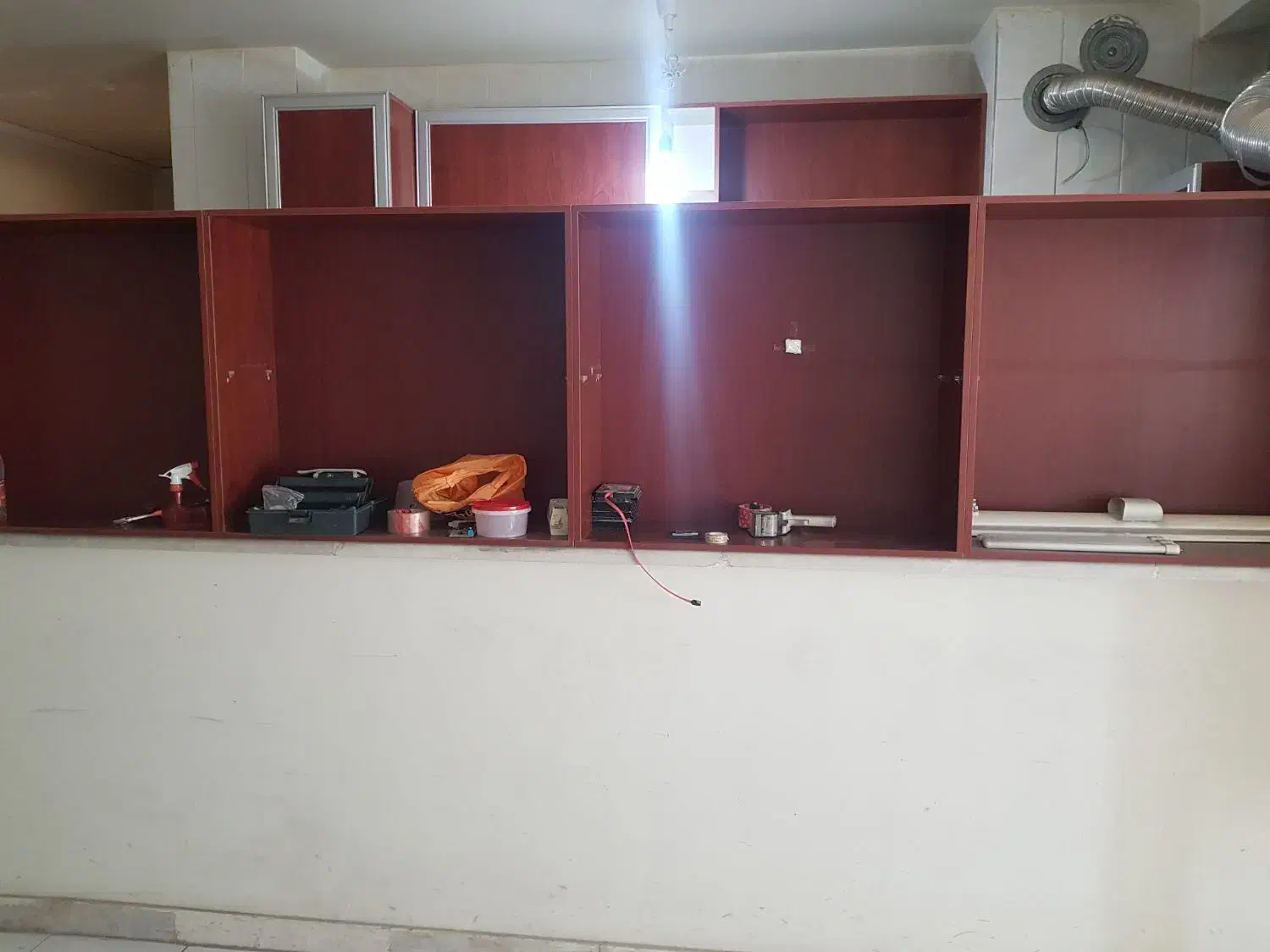 طبقه بندی MDF دست دوم|مبلمان اداری|شیراز, زرگری|دیوار