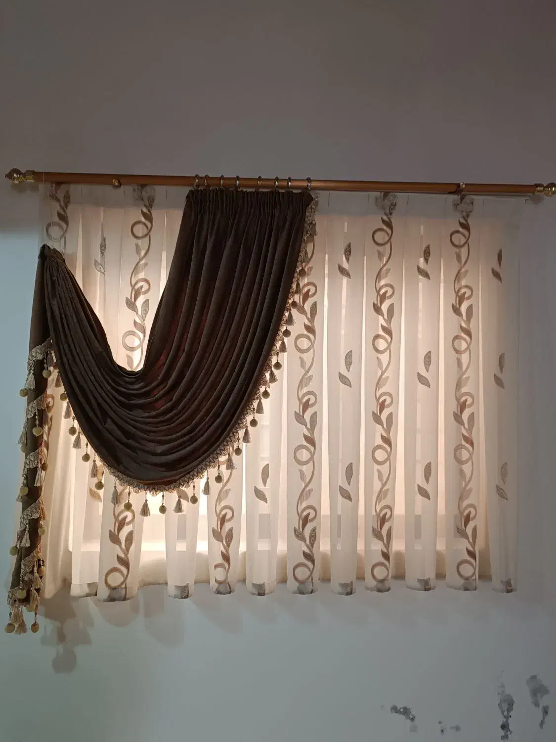 ۳عددپرده پذیرایی با والان با ۶عددپرده اتاق خواب|پرده، رانر، رومیزی|رویان, |دیوار