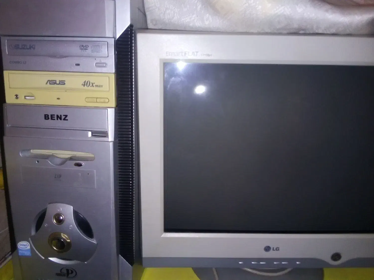 کامپیوتر|رایانه رومیزی|شیراز, نیستان|دیوار