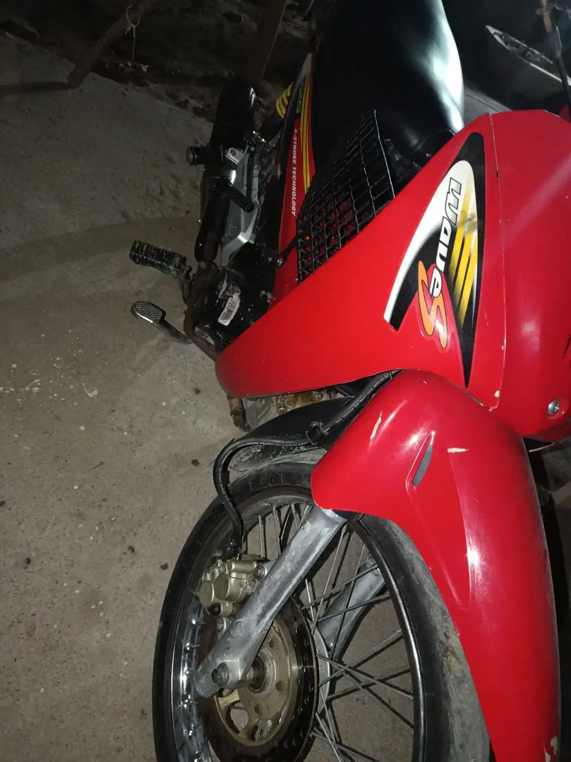 ویو مدل 91 مزایده معاوضه با گوشی آیفون|موتورسیکلت|میاندوآب, |دیوار